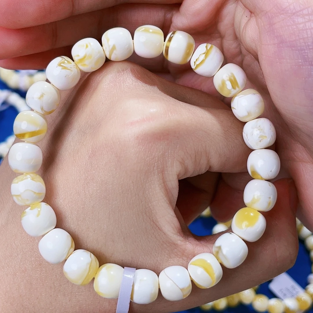 琥珀未镶嵌裸石9漆白闪电