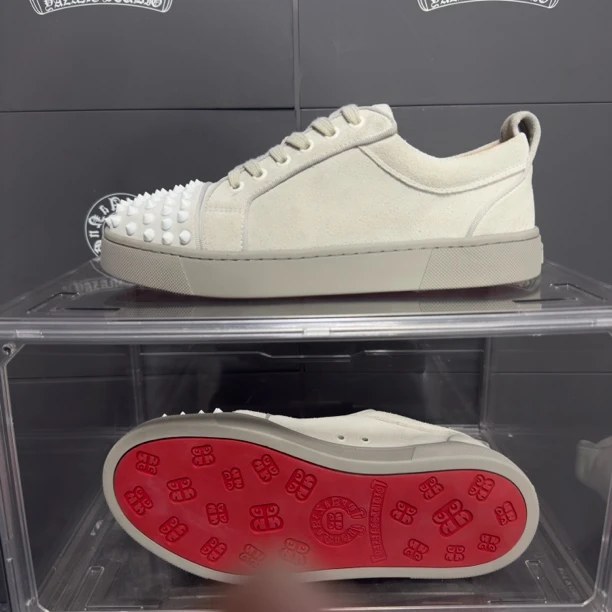 铆钉板鞋百搭红底小怪兽透气系带圆头鞋小明星同款干净感小众板鞋