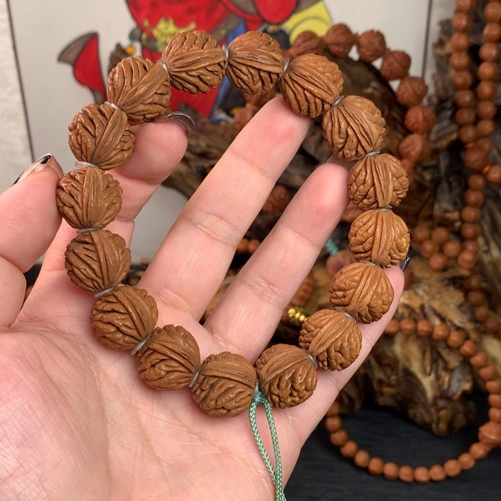 桃核吊坠17刺龙手持