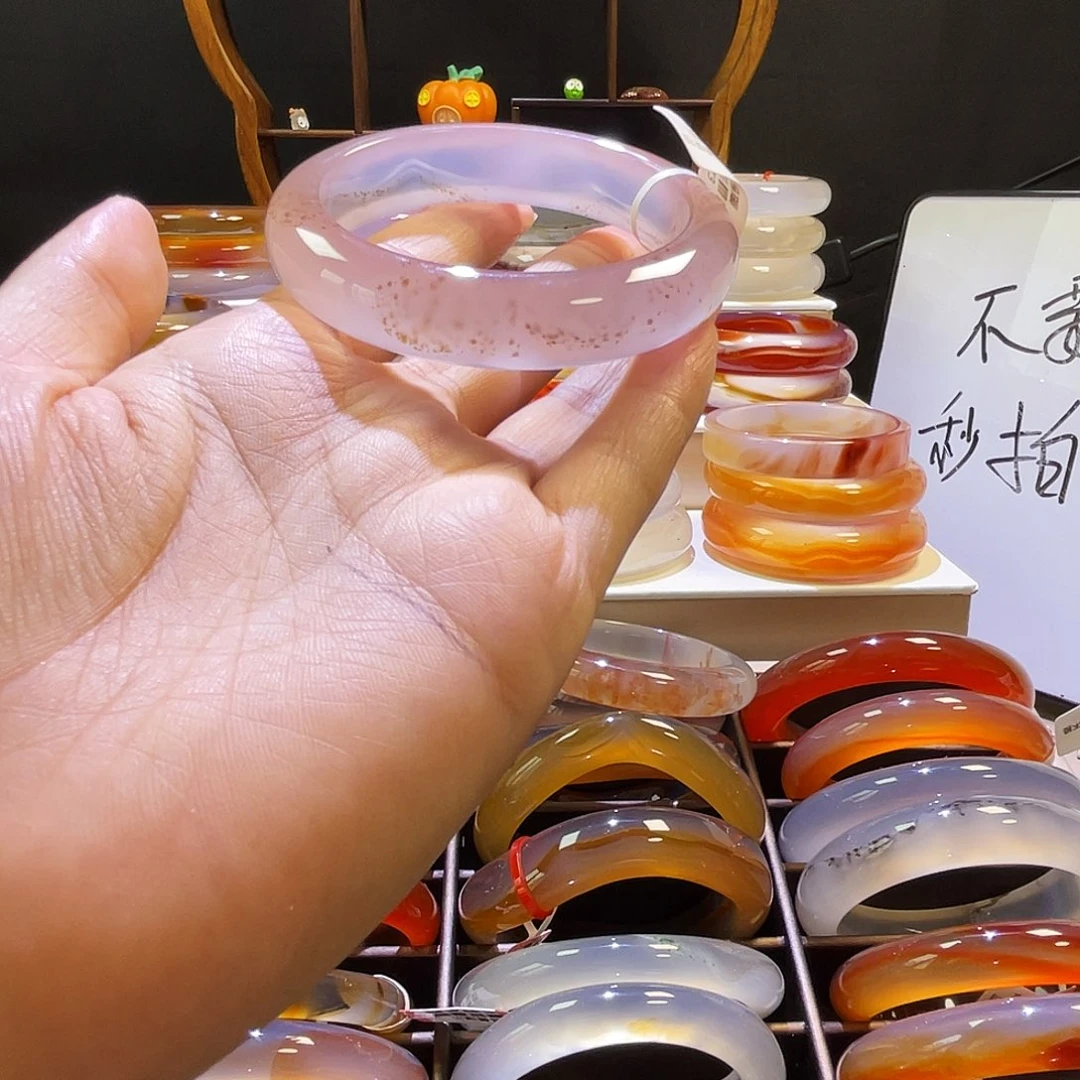 手镯玛瑙/玉髓未镶嵌