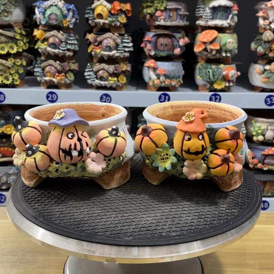 红陶~****晶白狐粗陶手捏花盆