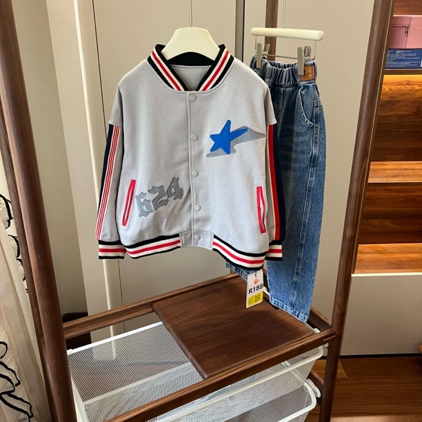 【编号R188】GY4175-08-儿童绣星星条纹边休闲外套灰色-GMF