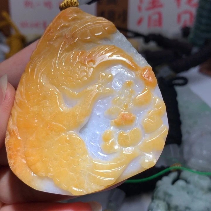 翡翠未镶嵌颈饰保真天然A货翡翠