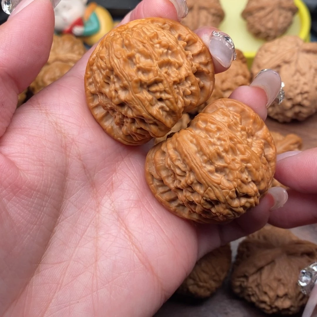 文玩核桃把件多***气球白41