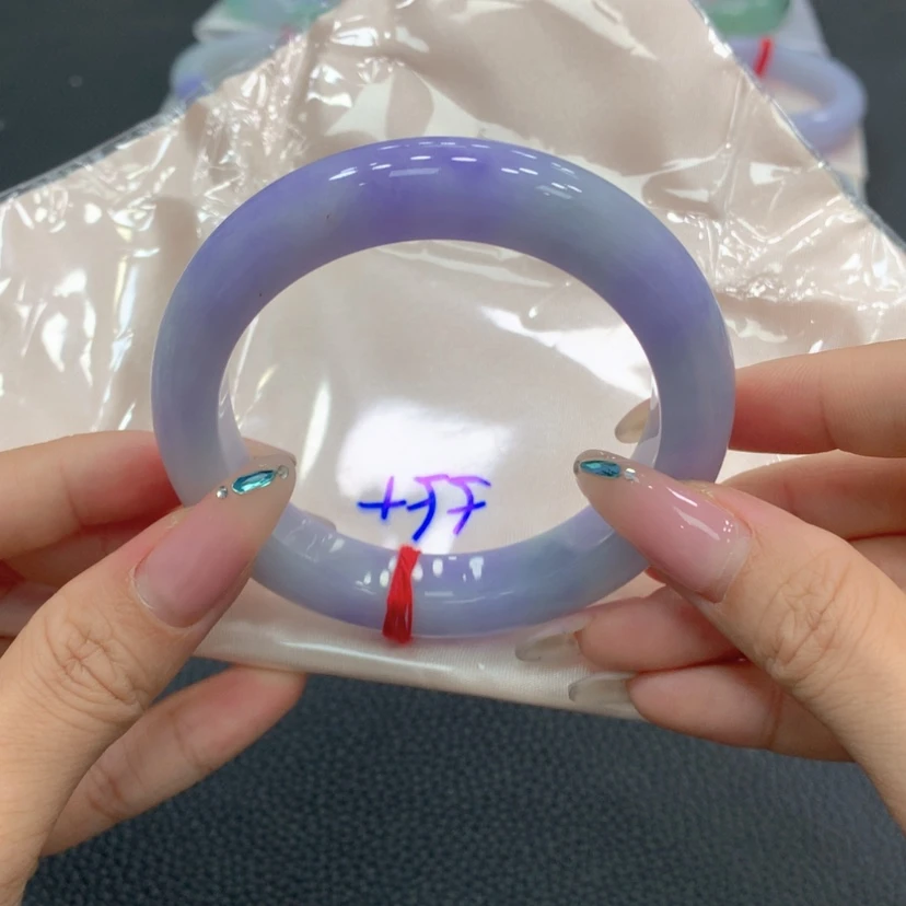 【闪购商品】翡翠手镯未镶嵌翡翠