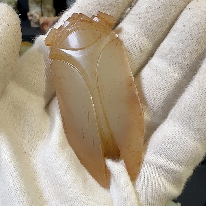 小***泳和田玉未镶嵌颈饰