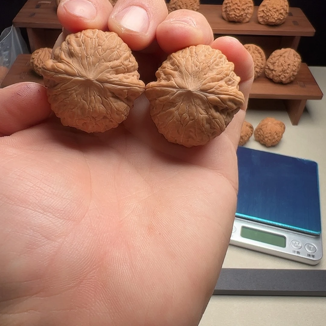 文玩核桃把件铁锤