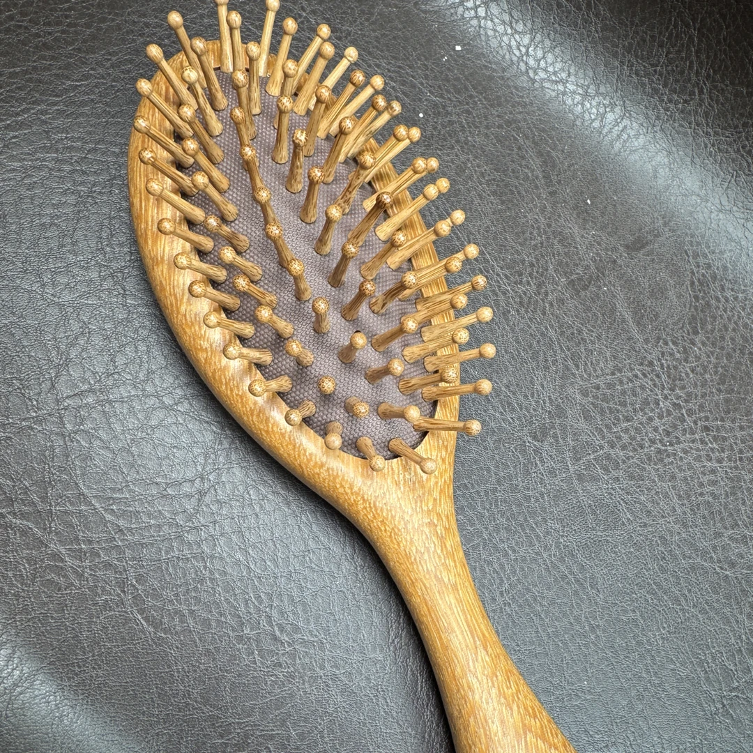 金星檀梳子（无礼盒）K29