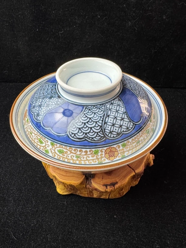 回流瓷器默认瑕疵 青花盖碗