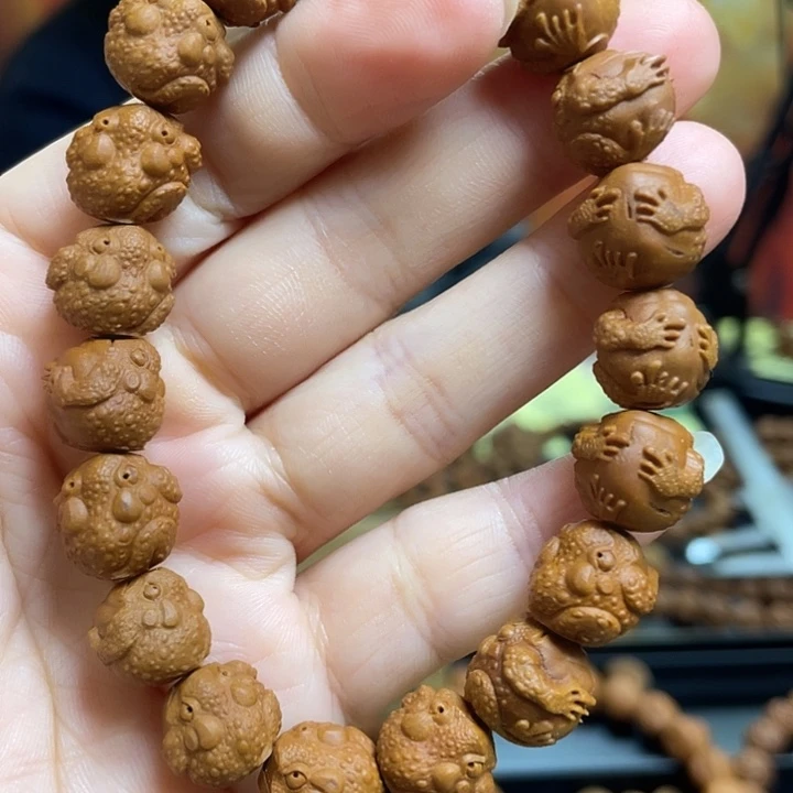 手串/手链橄榄核龙纹