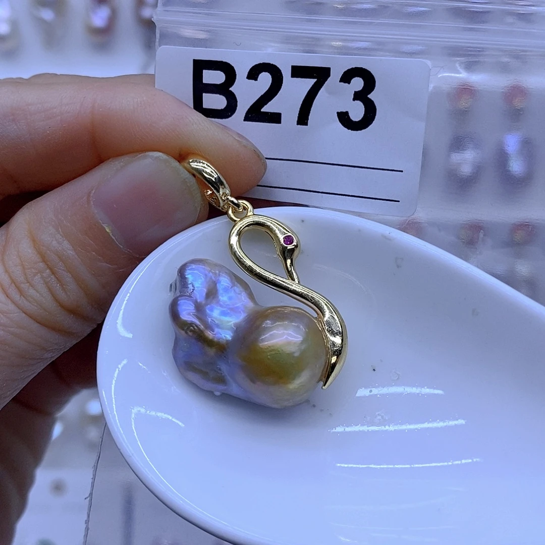 颈饰未镶嵌淡水珍珠