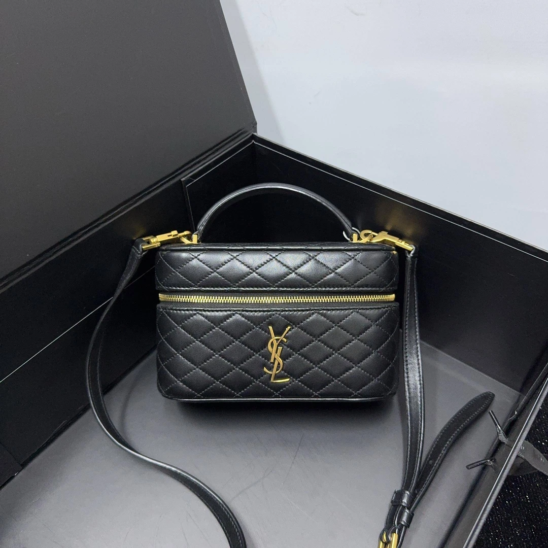 胖虎安安/圣罗兰/95新/公价0/箱包/两用包/31B2506290028