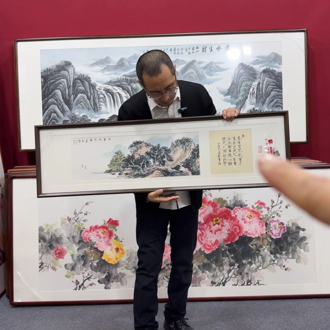 国画手绘作品带框