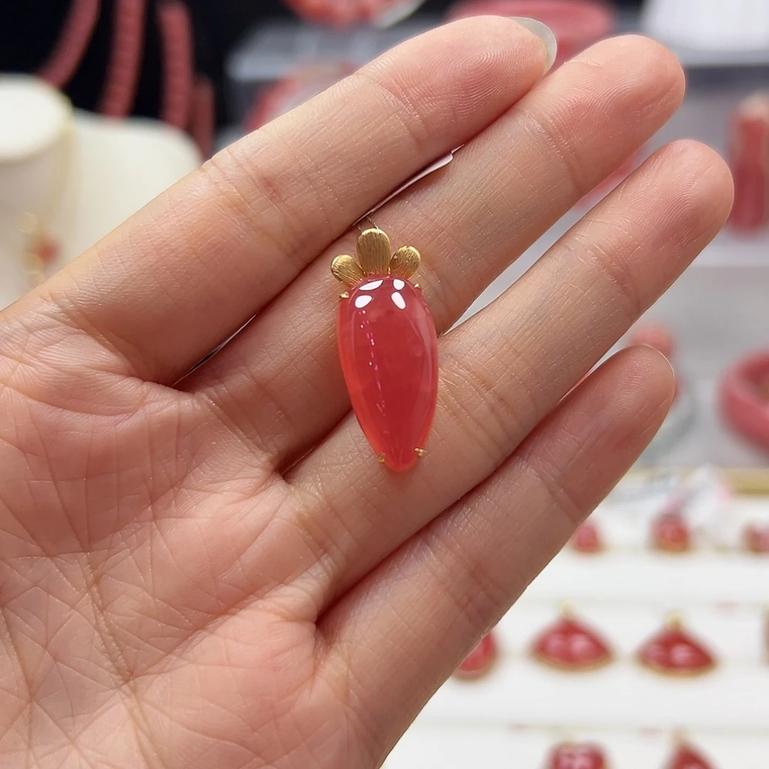l***n菱锰矿（红纹石）18K金镶嵌吊坠(不含链)