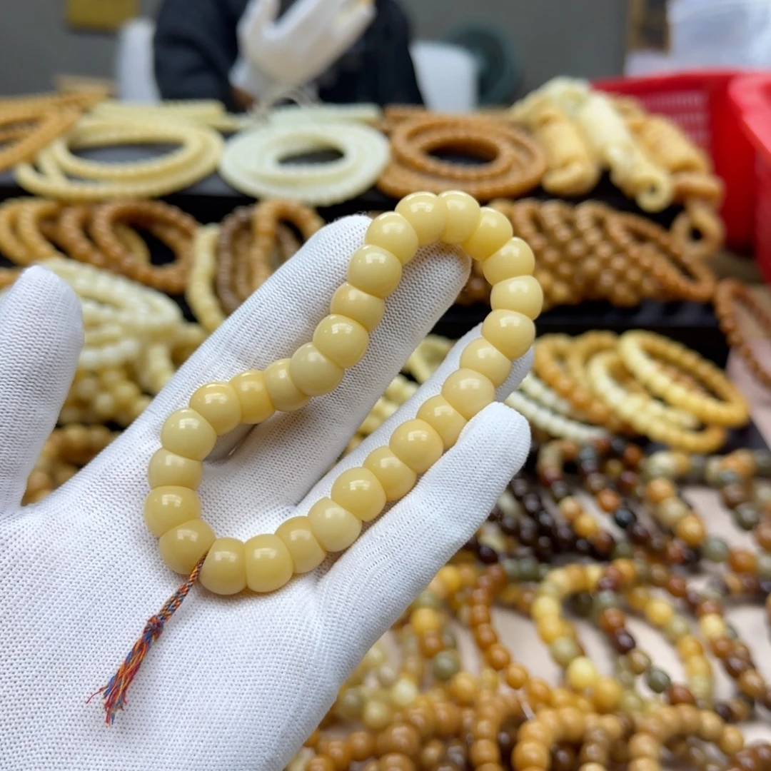 菩提根/象牙果手串13大肠 10年 微瑕 花皮