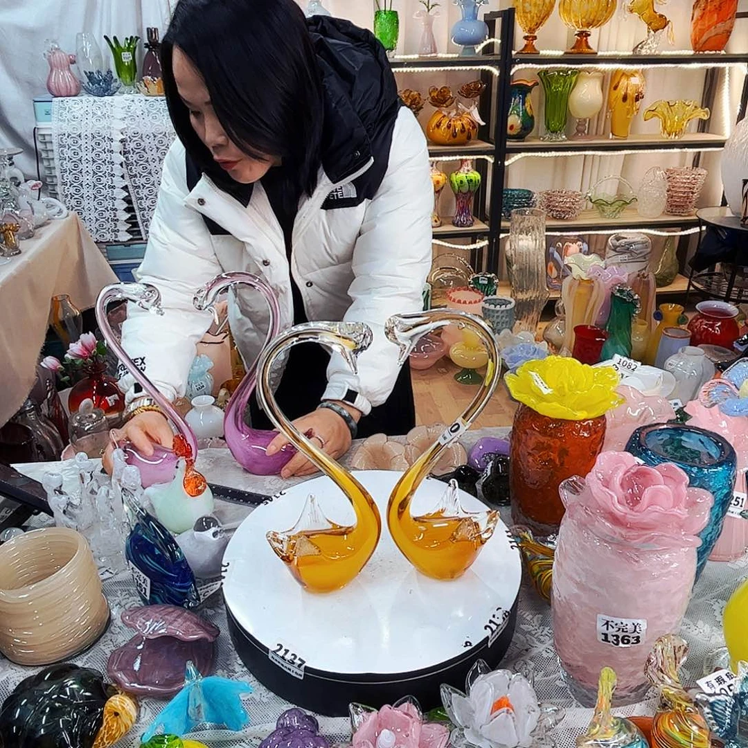 一对天鹅家悦美居琉璃摆件