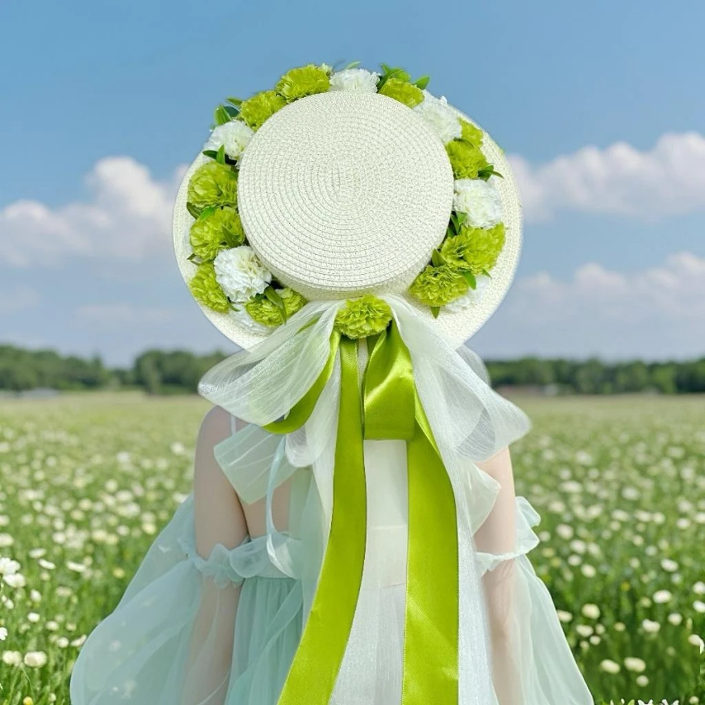2025新款手工康乃馨花朵草帽度假拍照仙女精品短檐平顶帽