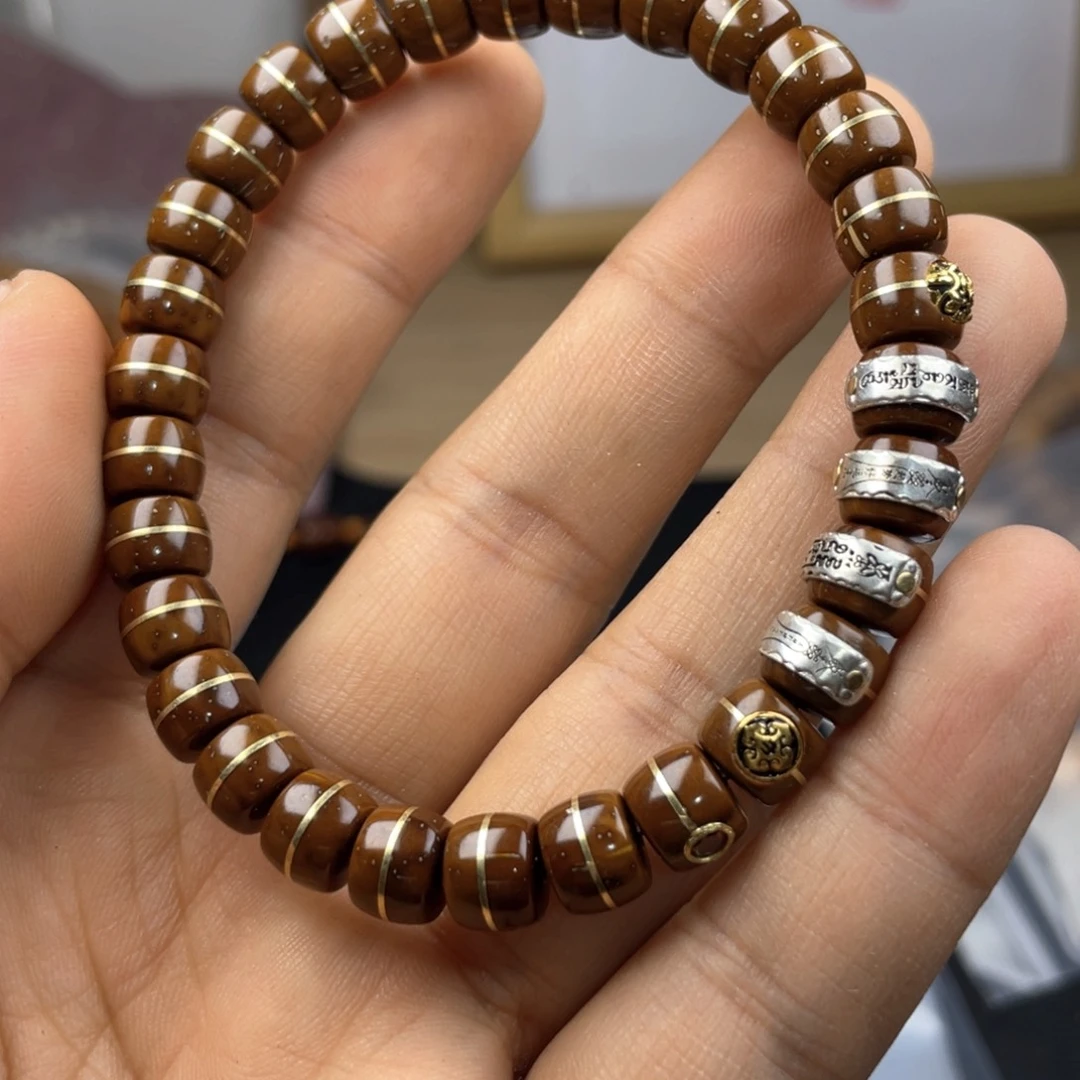 猴头核桃吊坠?**子没人要