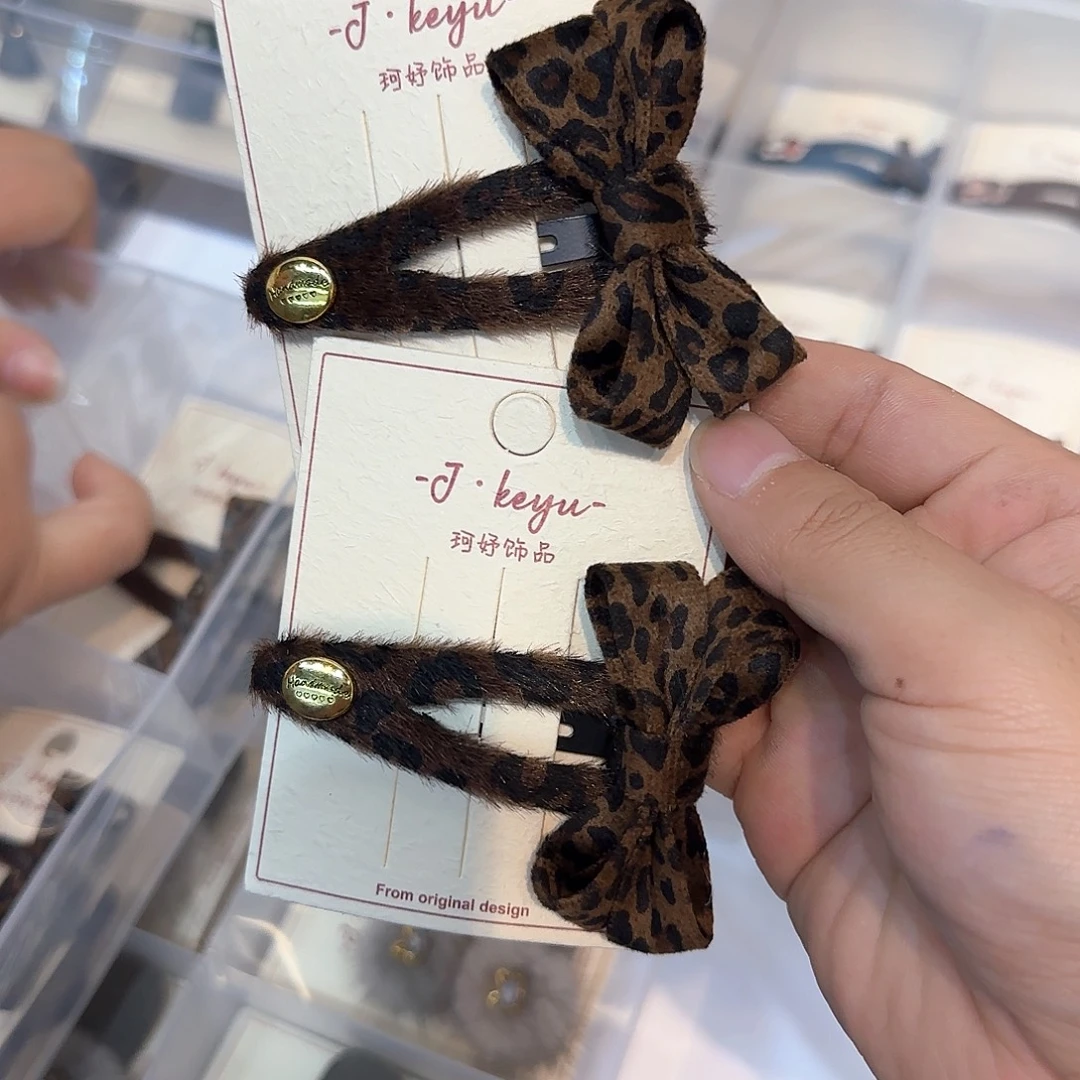 非金属K41豹纹蝴蝶结掰掰2个