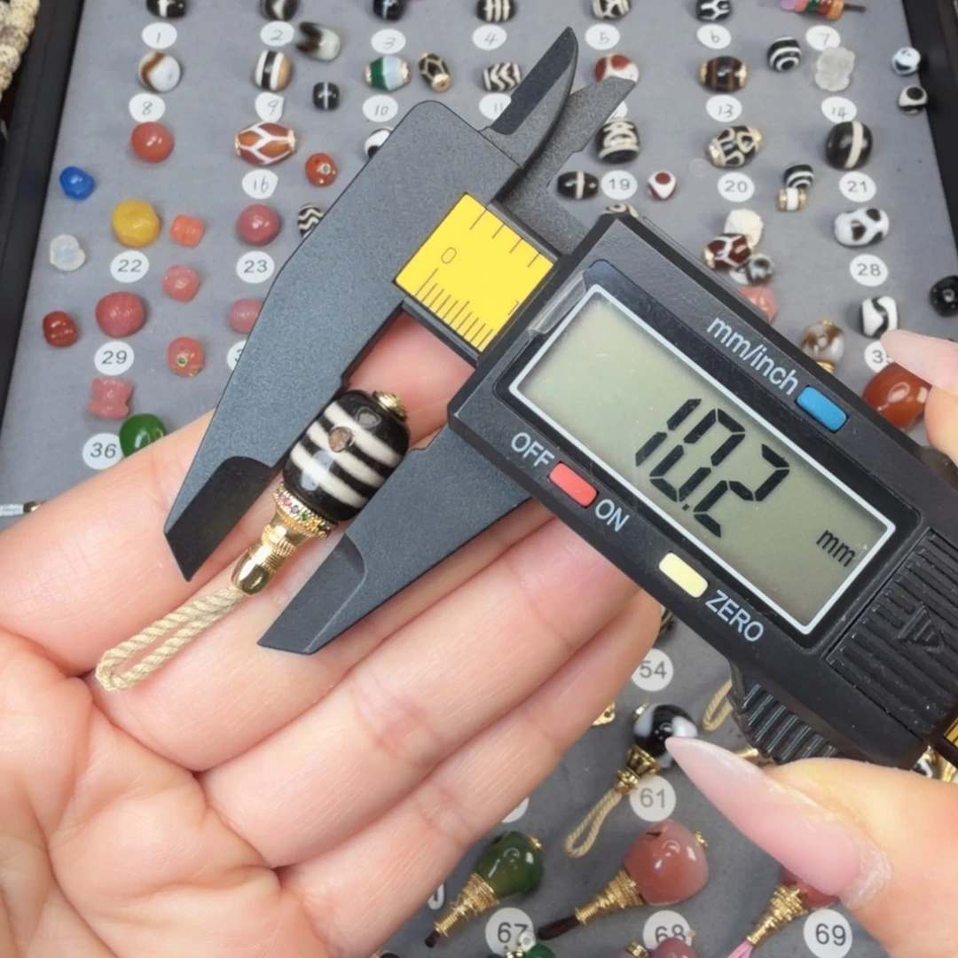 玛瑙/玉髓未镶嵌饰品