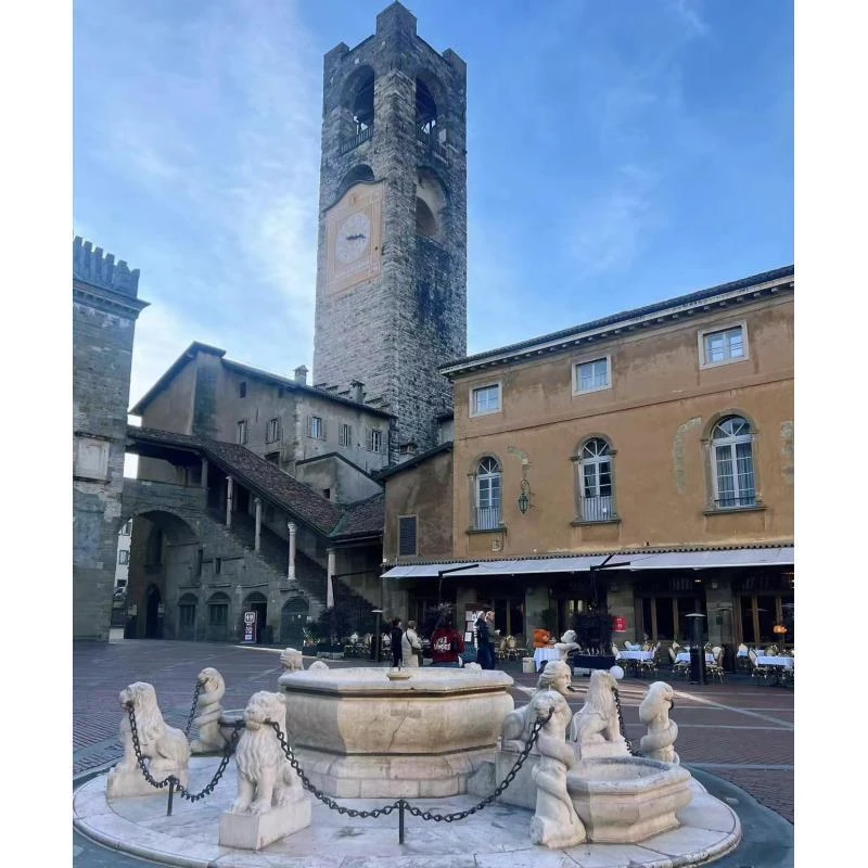 XL-C2-326-设计师联名款半袖-10.21