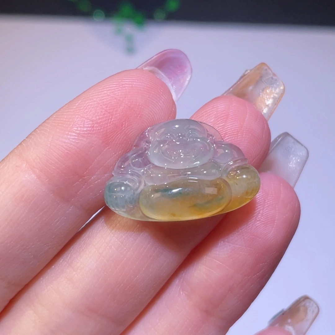 翡翠未镶嵌颈饰裸石