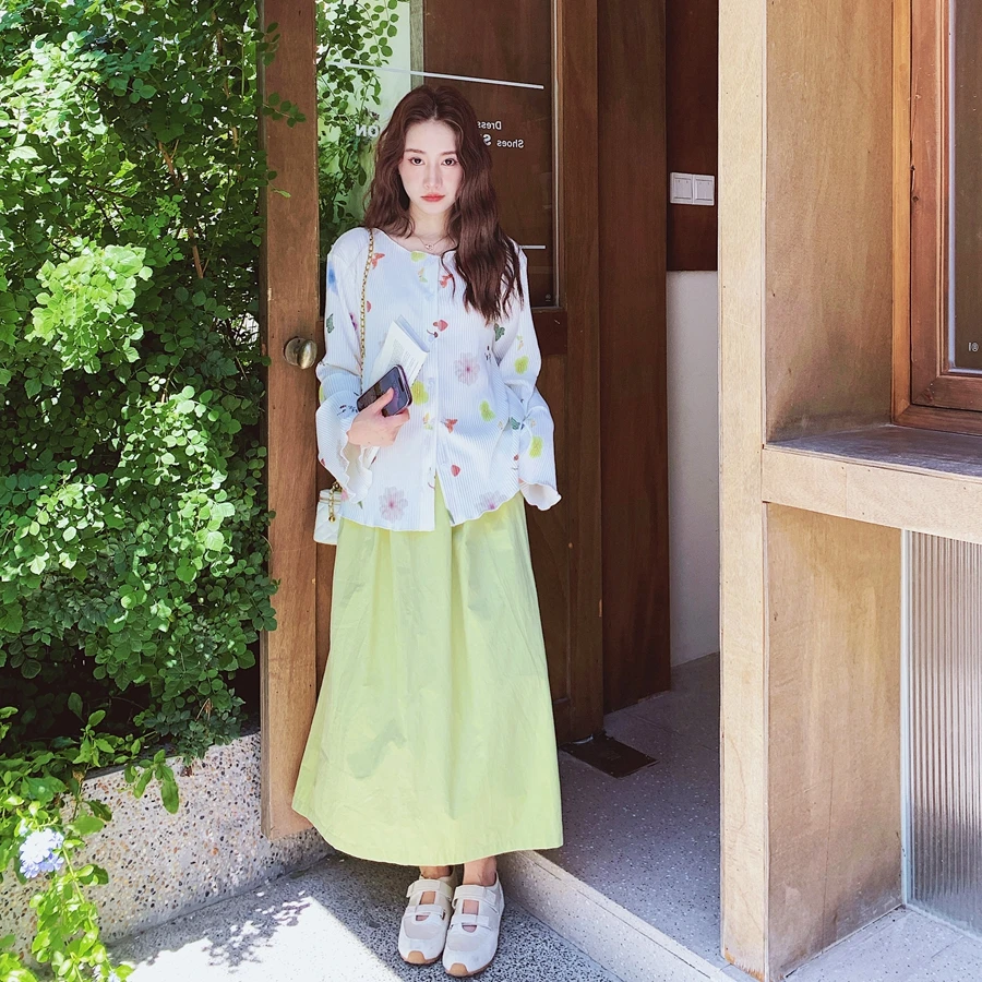 巨好看压褶碎花衬衫半身裙两件套女2025春秋新款洋气减龄休闲套装