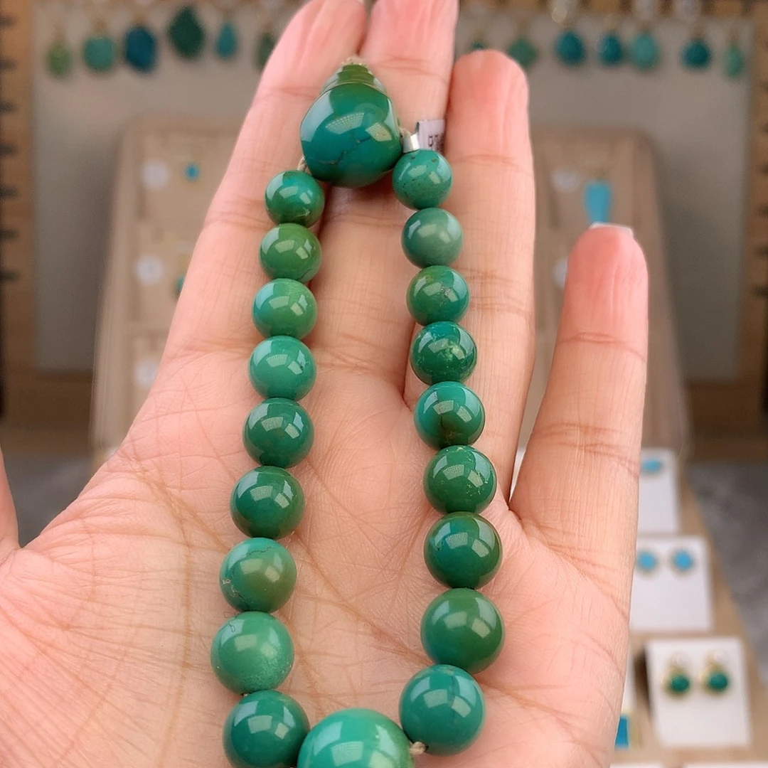 李***～绿松石未镶嵌手链