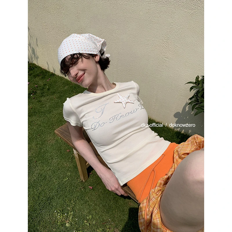 DKZ 夏日气泡烫钻立体星星短袖T&橙色格纹花苞半身裙