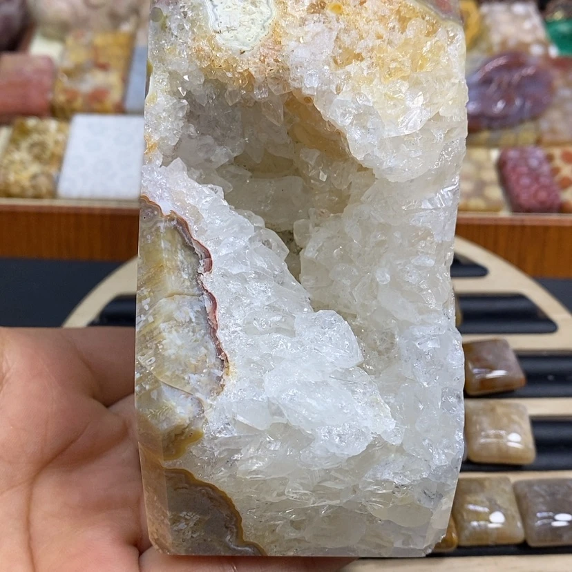 【闪购商品】硅化珊瑚（珊瑚玉）颈饰未镶嵌k 2