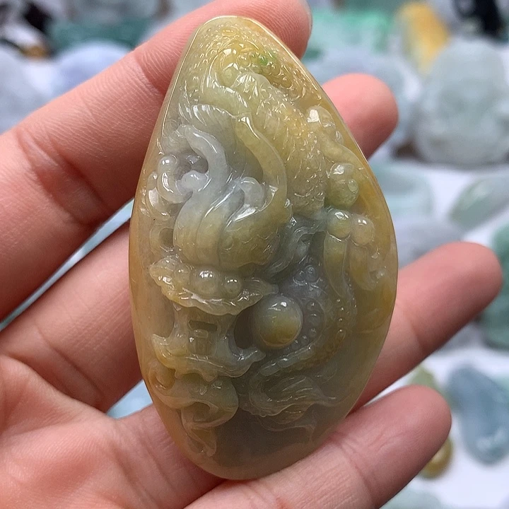 翡翠未镶嵌颈饰随形龙行天下福利卡厚15.8