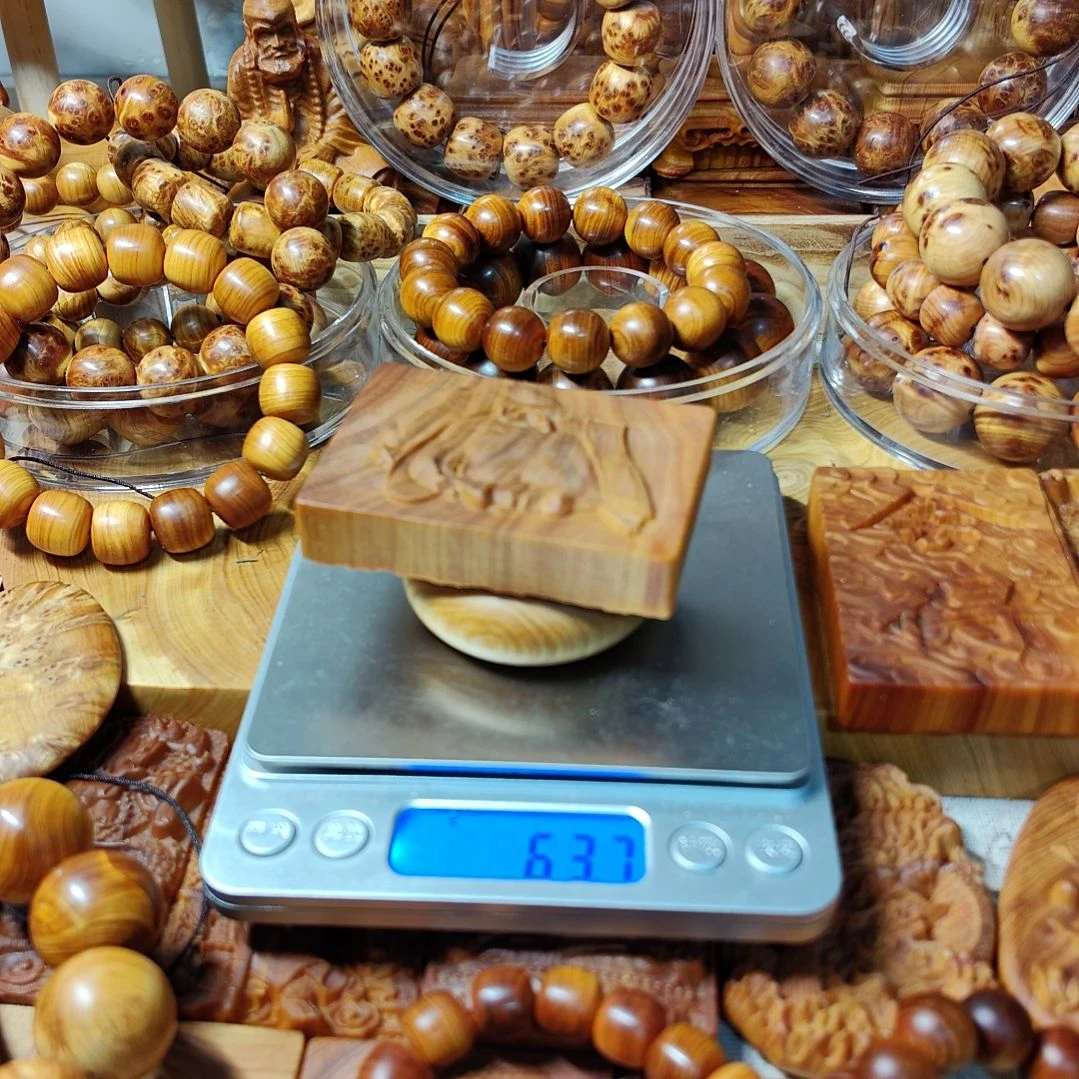 小****司太行崖柏手工艺品