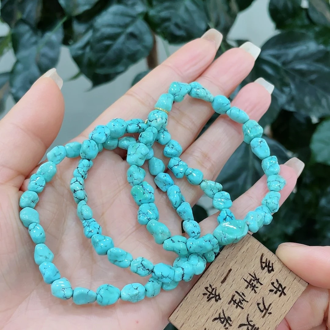 绿松石颈饰未镶嵌