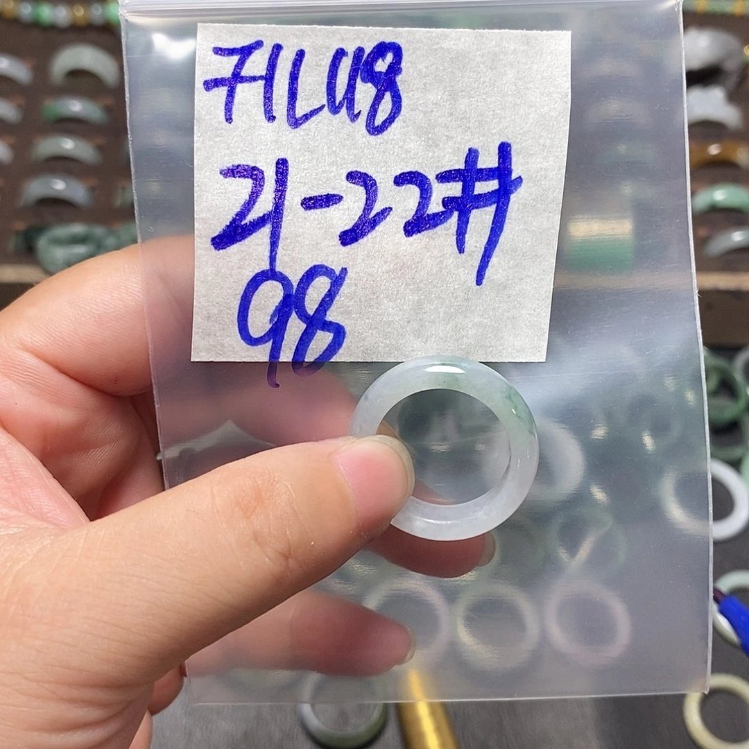 未镶嵌定制翡翠翡翠