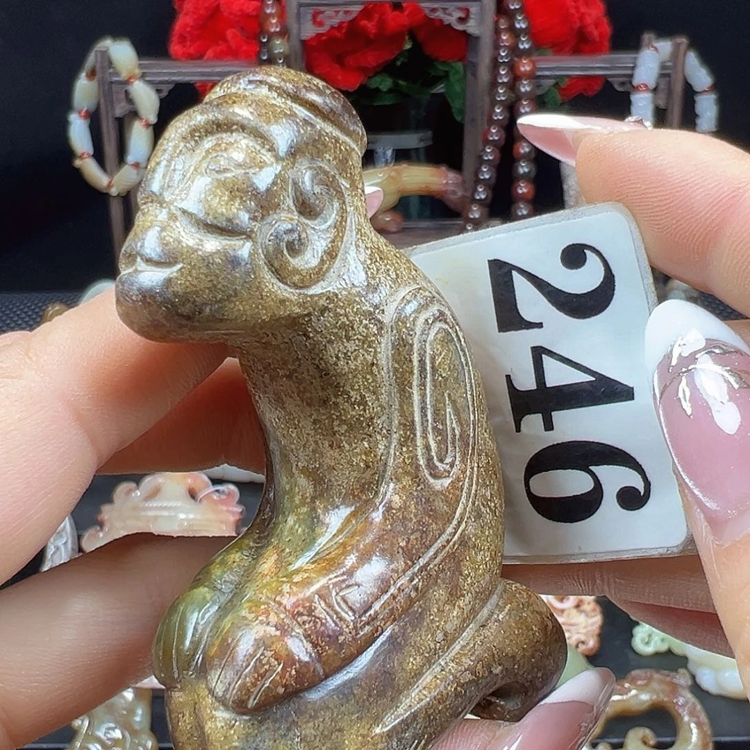 和田玉未镶嵌挂件