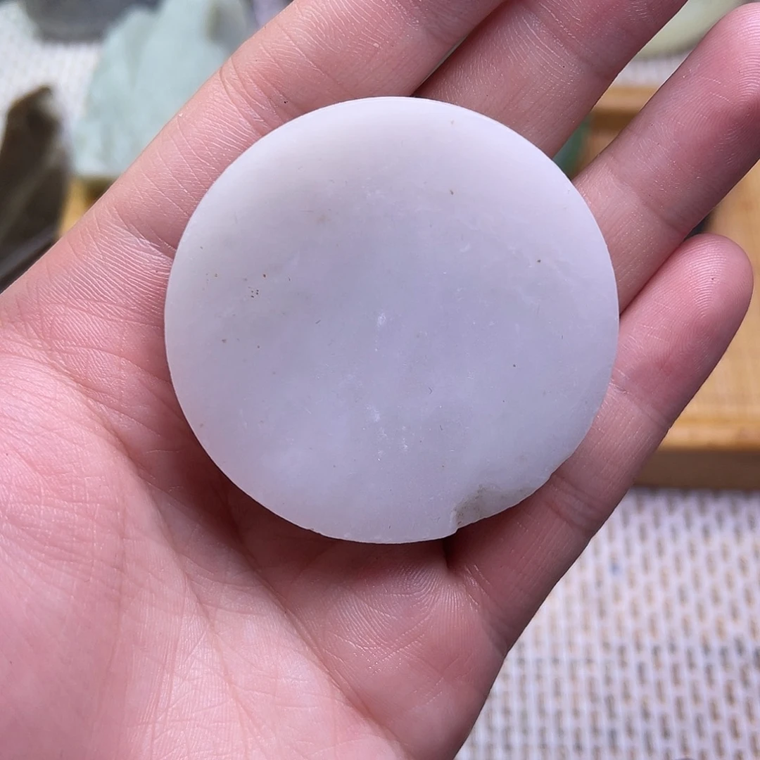 未镶嵌和田玉车挂