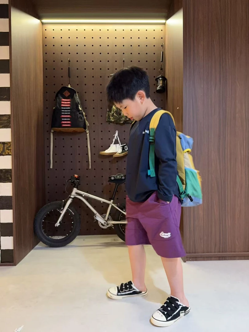 「LIUYI」春夏新款男女童基础款长袖T恤百搭字母印花短袖T恤 2555