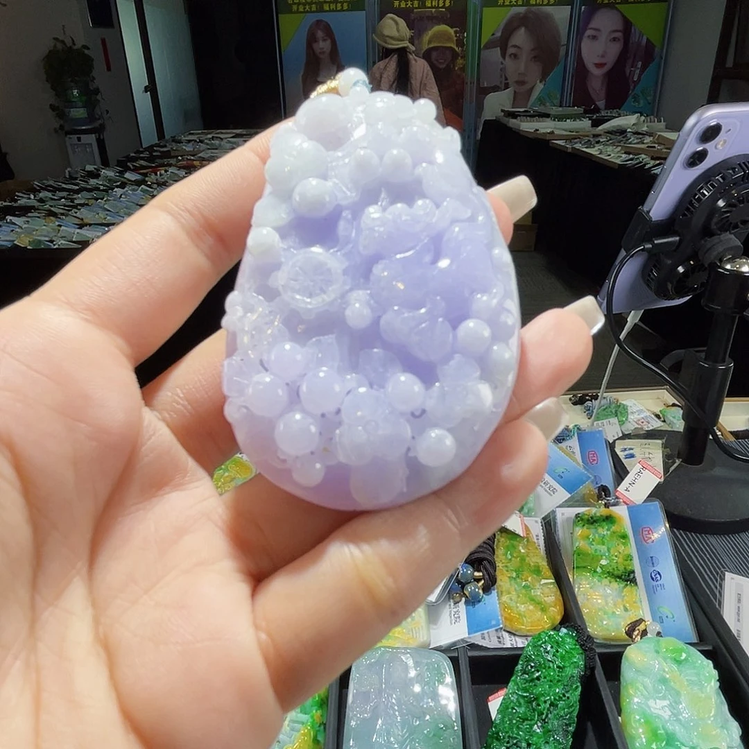 颈饰未镶嵌翡翠一