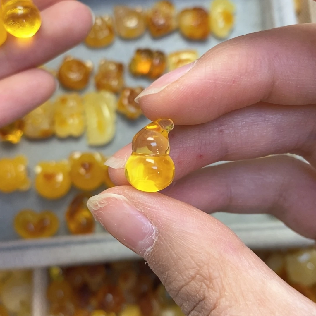 蜜蜡颈饰未镶嵌葫芦