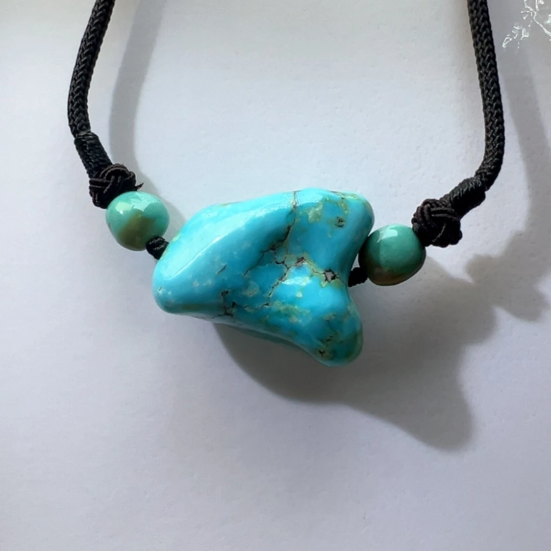 绿松石未镶嵌挂件