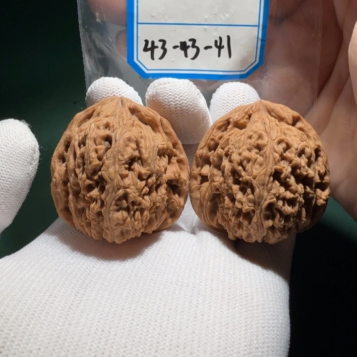 吊坠文玩核桃南疆010