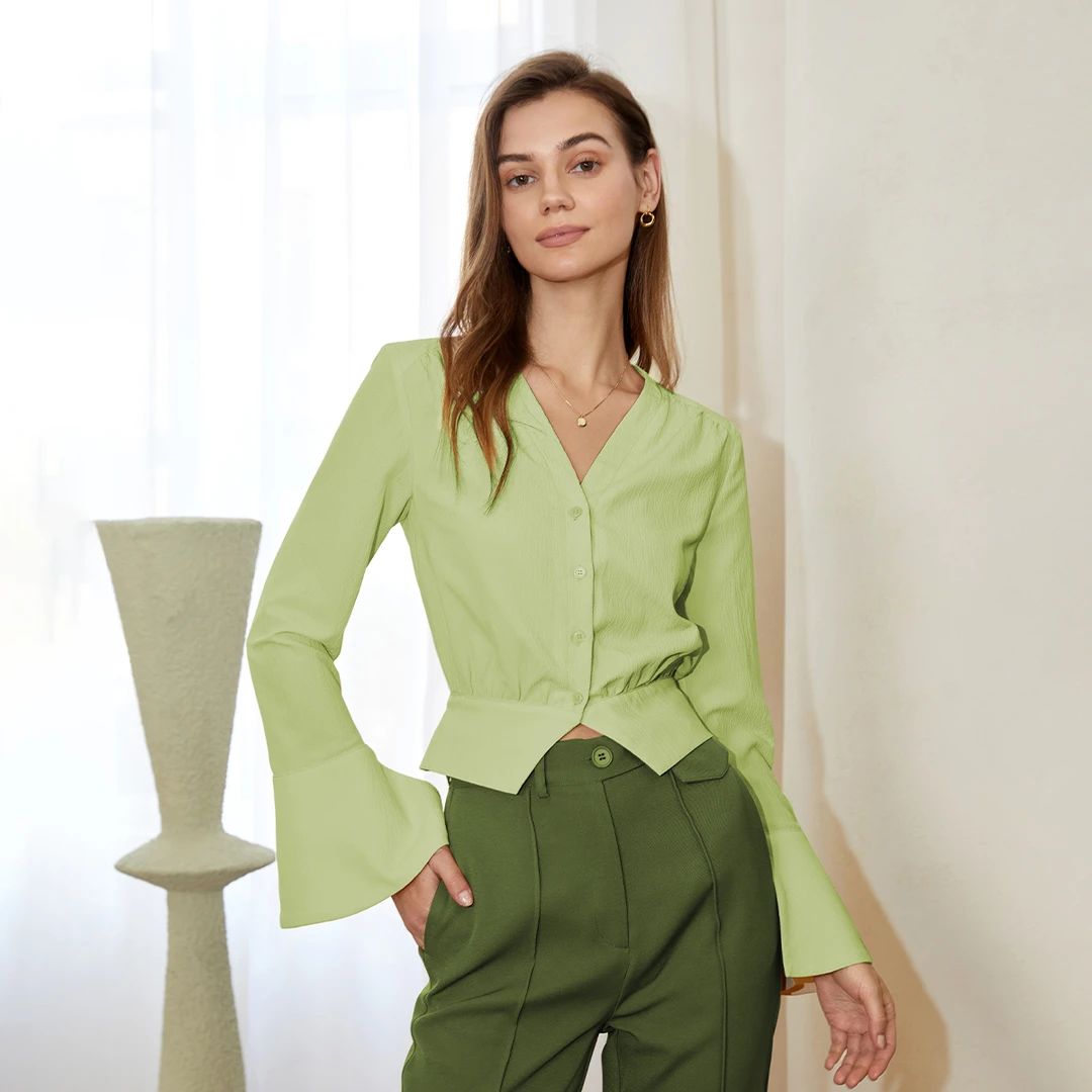 22505SV领喇叭袖衬衫女春秋薄款开衫罩衫收腰显瘦小个子长袖上衣