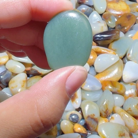 和田玉（子料）未镶嵌颈饰10克