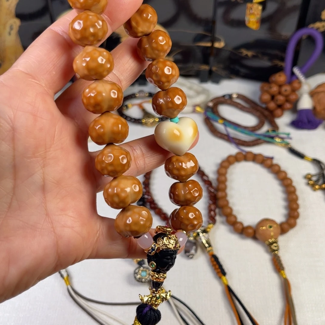 猴头核桃吊坠34556778888999