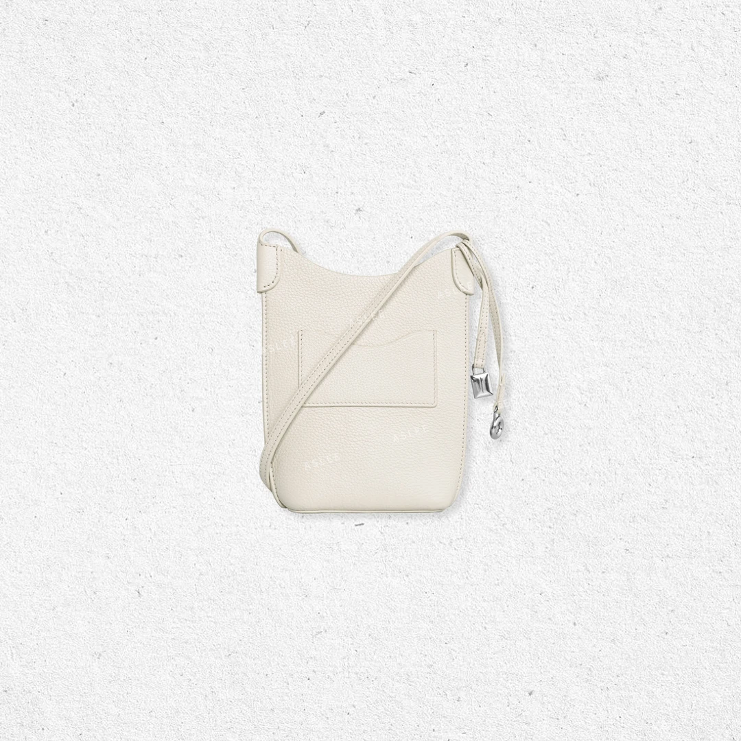 【ASHLEYASS】采用小荔枝纹定制五金是锌合双色小包包LSP420041