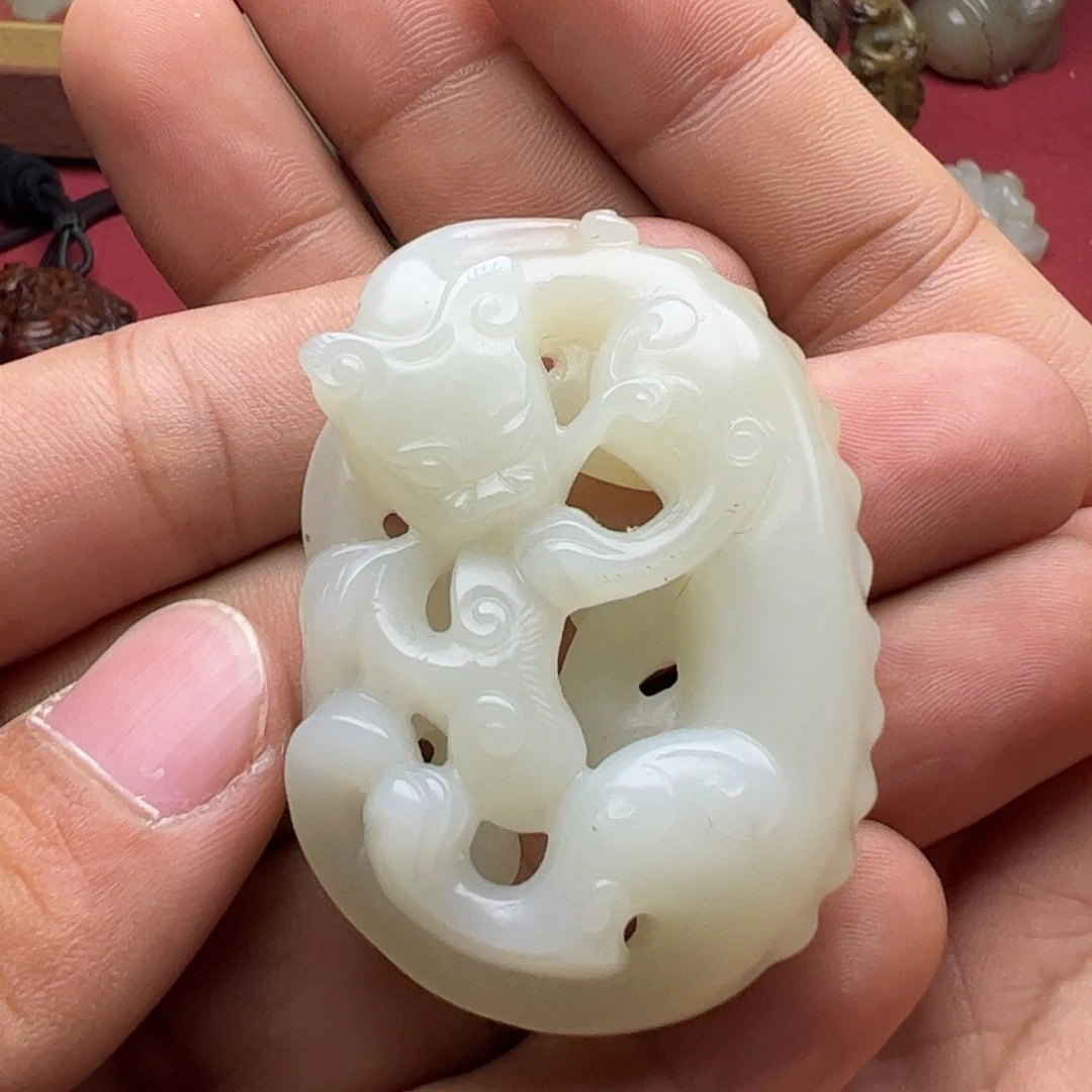 未镶嵌和田玉挂件