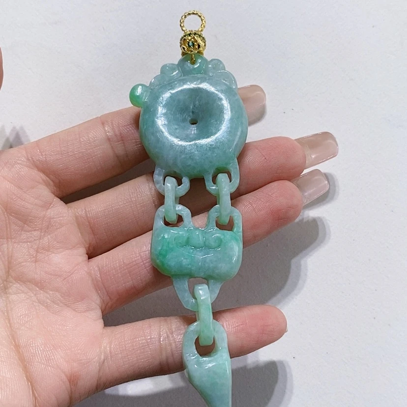 【闪购商品】翡翠未镶嵌颈饰
