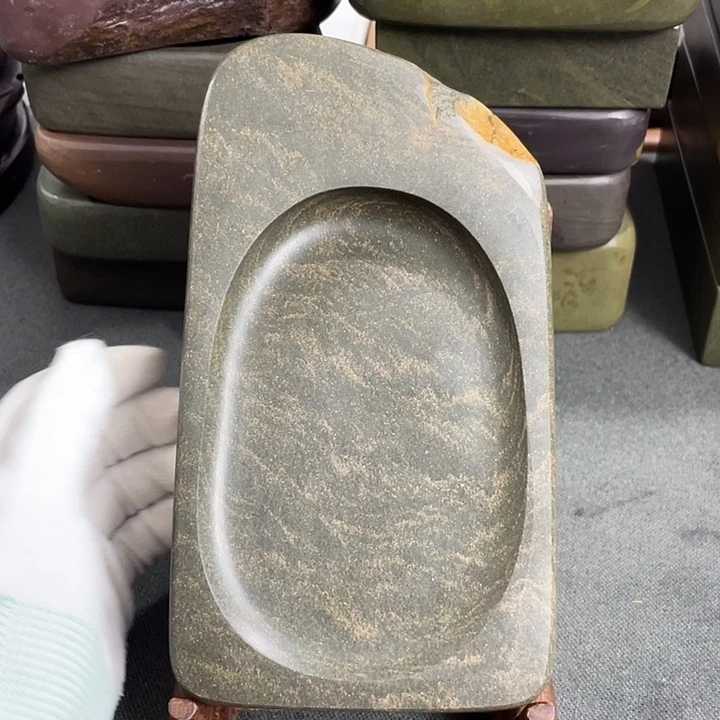 广东肇庆原石端砚