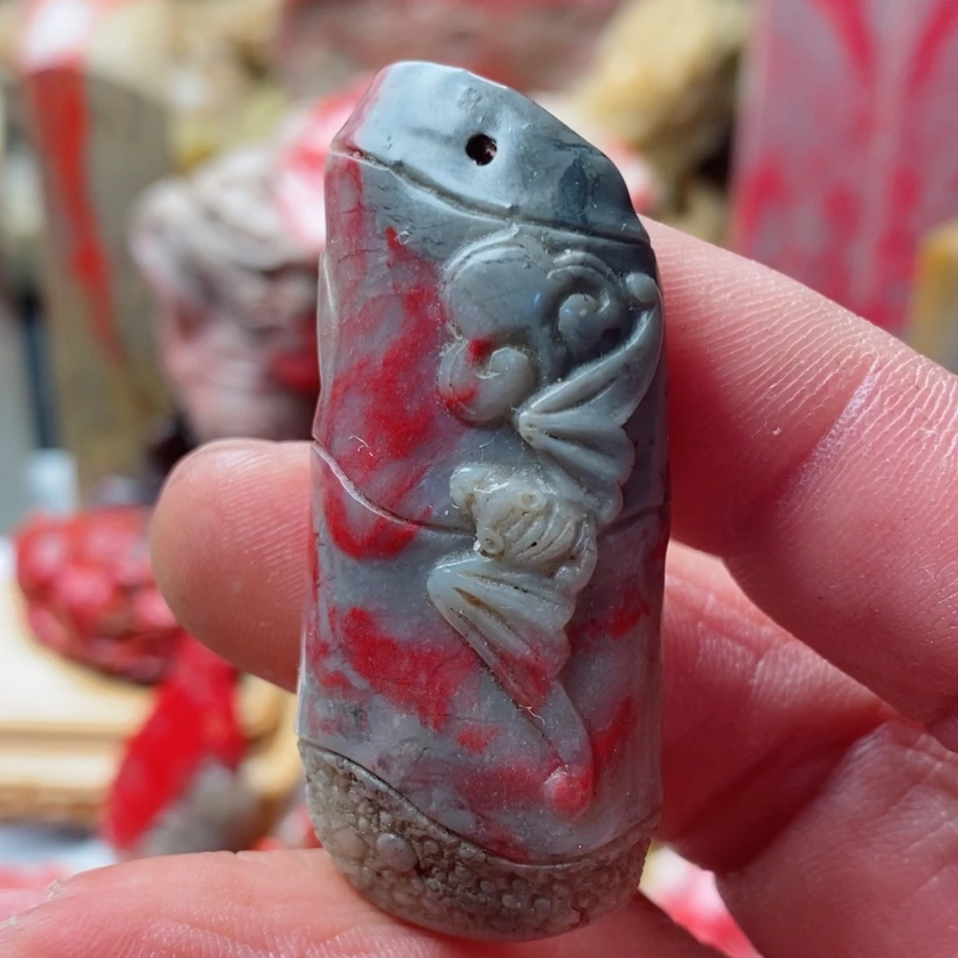 昌化鸡血石昌化鸡血石挂件