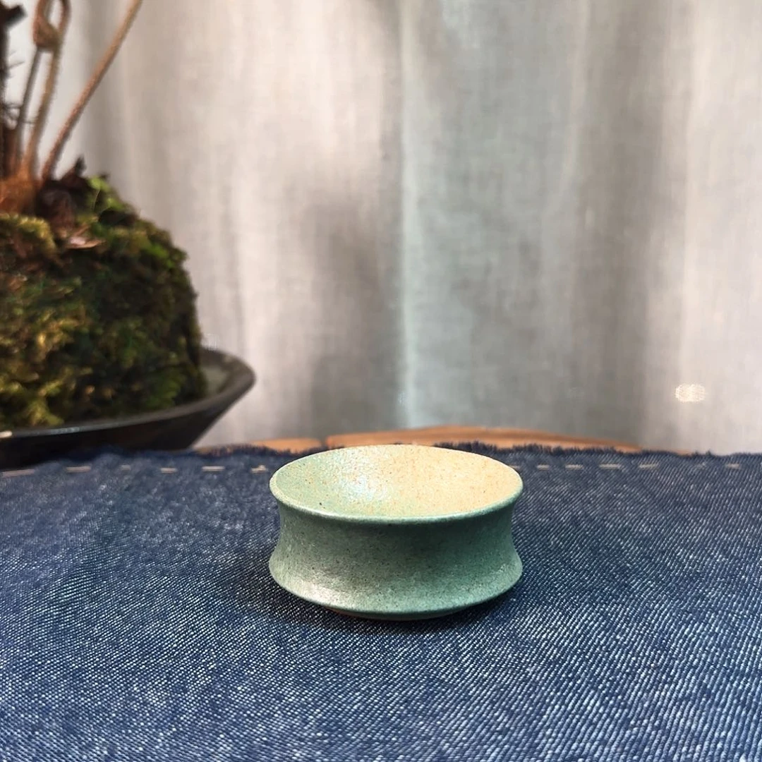 纯手工制作陶瓷香插